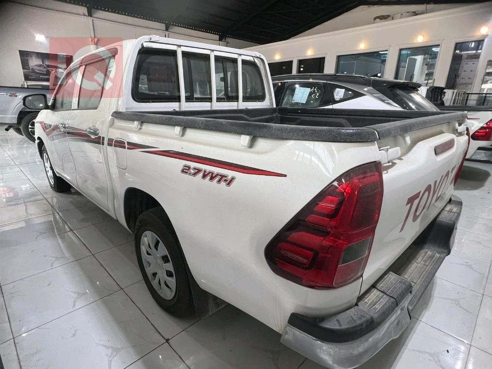 تويوتا هايلوكس